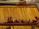 Current Gold Price In India: Gold futures moved in a range of ₹ 51,950-52,365/10 grams