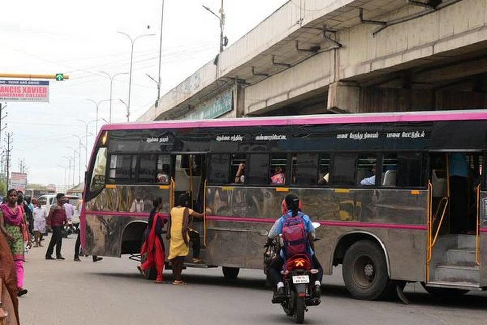 Private buses turn roads unsafe