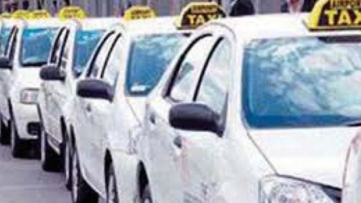 Emergency button to turn mandatory for cab services