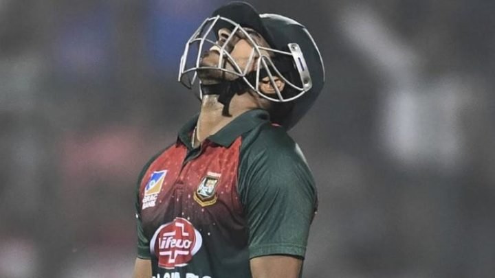 Two Bangladeshi cricketers vomited during the first T20I vs India: report