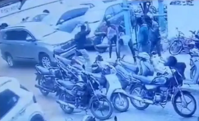 Shocking Daylight Murder Caught on CCTV in Tamil Nadu’s Tirunelveli