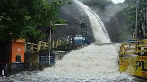 Tragedy Strikes at Old Courtallam Waterfalls: Teenager Swept Away in Flash Floods